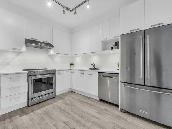5638 201a St #316, Langley, BC V3A 6B8