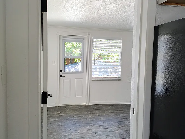 4325 80th St W — Photo 16