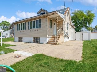 121 W Batten Ave, Blackwood, NJ 08012