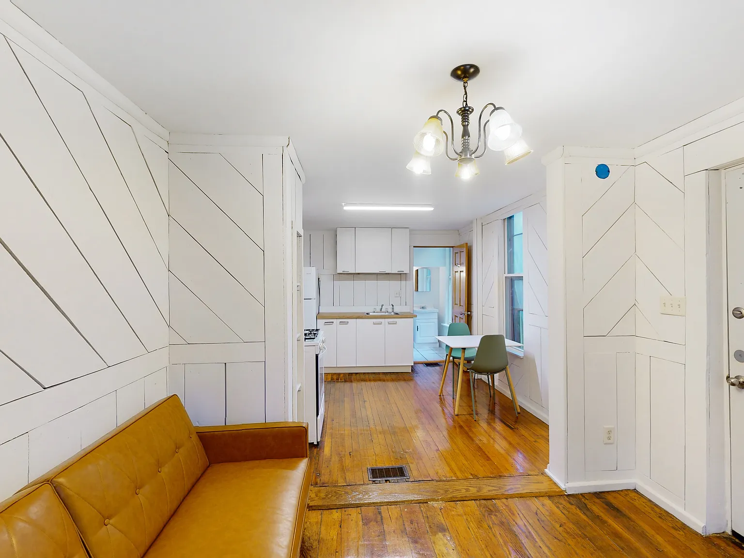 1 bed, $900 — Photo 2