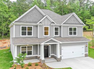 390 Bryson Lake Cir, Douglasville, GA