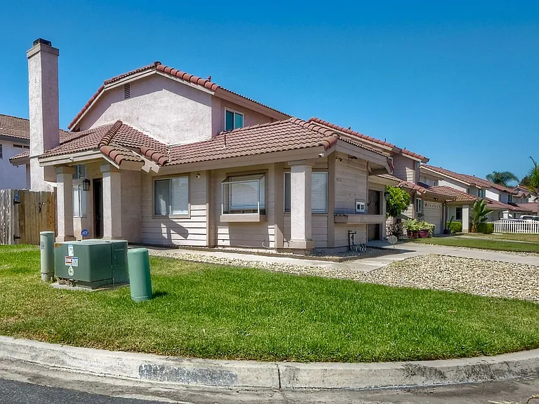 4533 Morning Dove Way — Photo 3