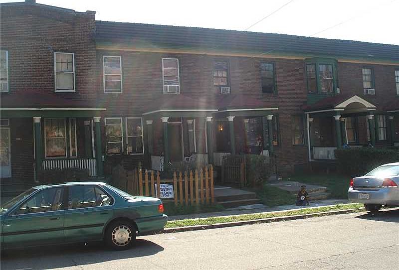 2nd image of 7106-7114.5 Hermitage St
