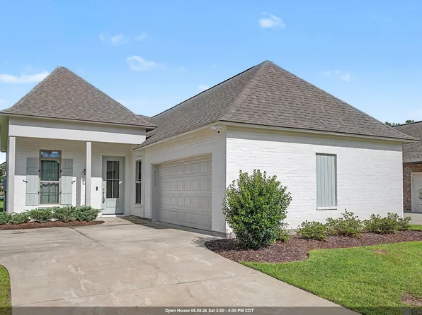 11687 Hideaway St, Denham Springs, LA 70726