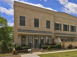 160 Forrest Aly, Roswell, GA 30075