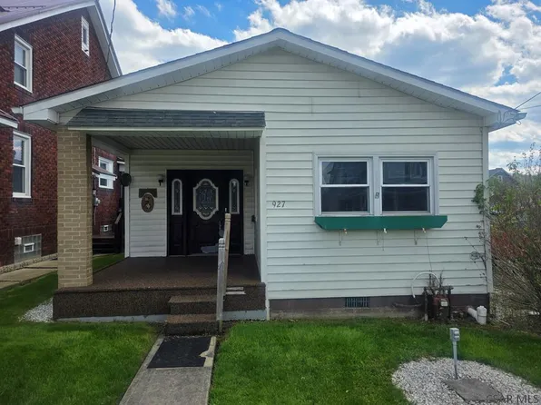 927 Gillespie Ave, Portage, PA 15946