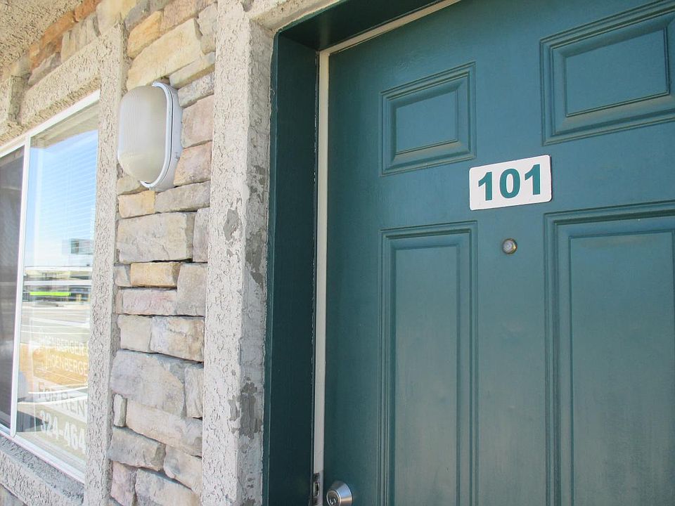 1st image of 1917 Victorian Ave