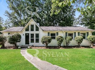 5818 W Amalfi Way, Douglasville, GA 30135