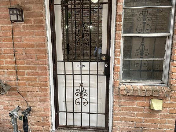 4th image of 11639 Chimney Rock Rd APT A