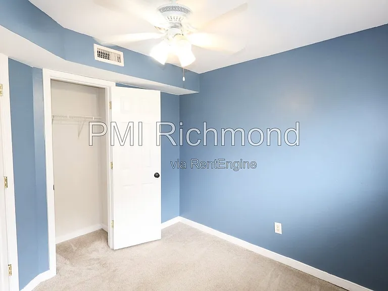 513 S Harrison St #F — Photo 16