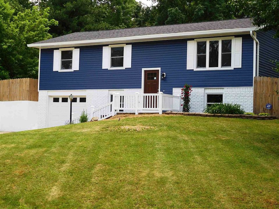 1st image of 500 N Robin Dr
