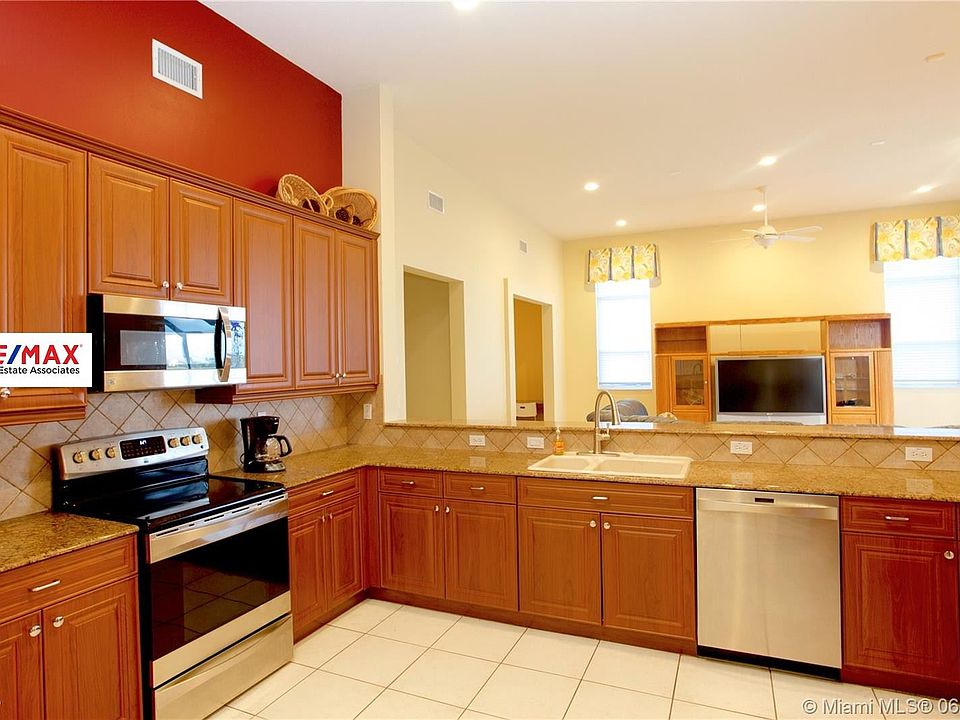 REMAX(3)