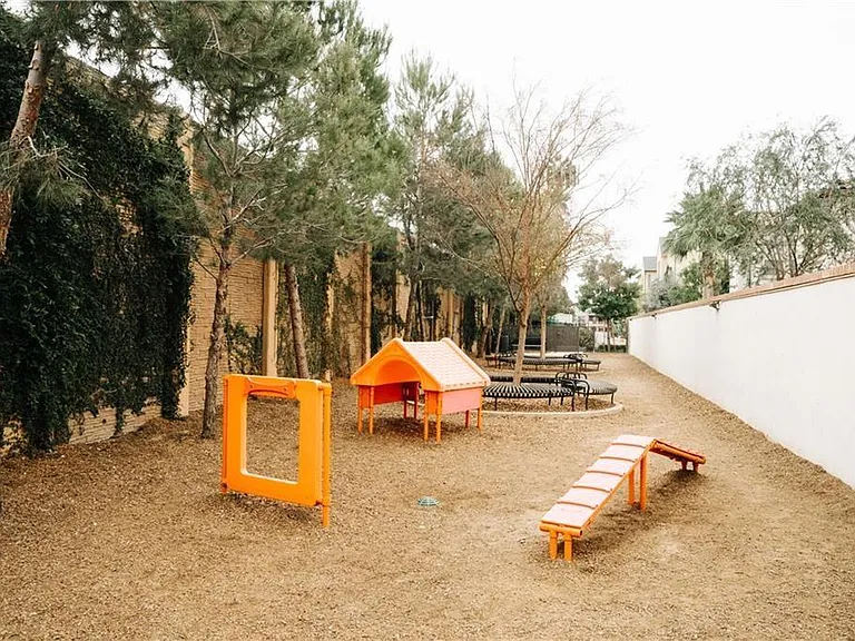 609 S Casita St — Photo 43