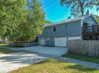 511 Saint Petersburg Dr W, Oldsmar, FL 34677