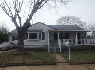 5 W Ridgewood Ave, Pleasantville, NJ 08232