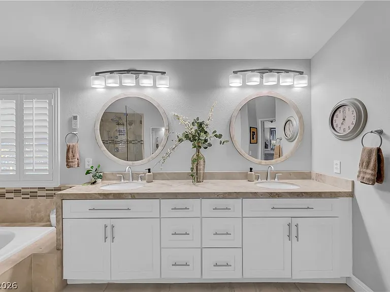 1413 Premier Ct — Photo 47