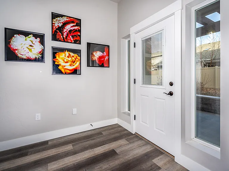 3032 N Network Ln — Photo 2