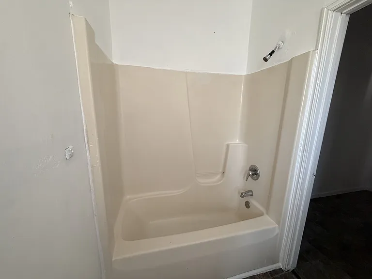 748 Monroe St #1 — Photo 11