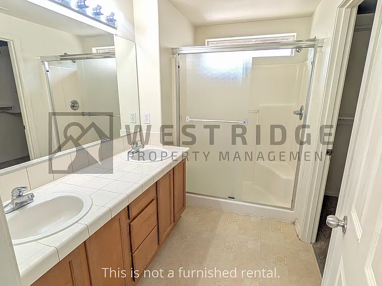 1467 SE Blanchard St — Photo 12