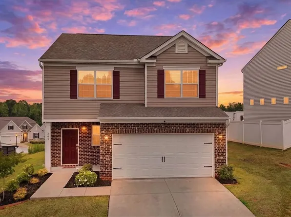 365 Sliding Rock Dr, Pendleton, SC 29670