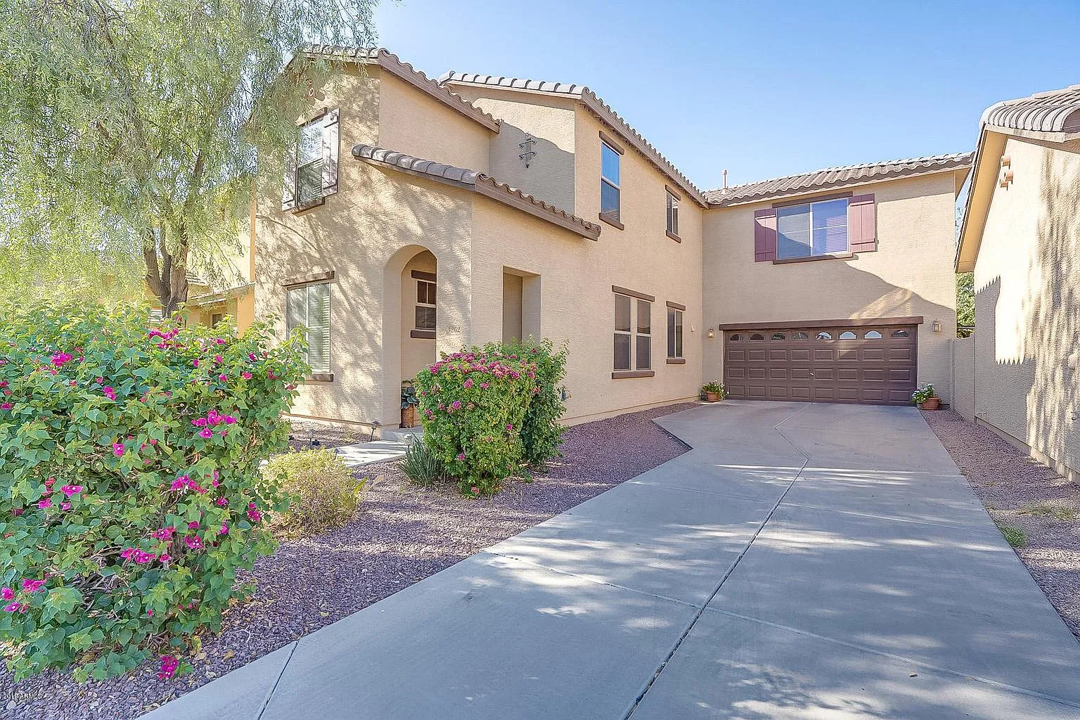 3 bed, 2.5 bath, 2356 sqft, $2,399 — Photo 1