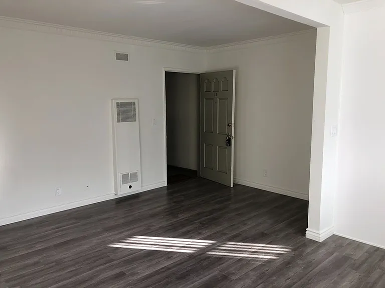 3565 Sepulveda — Photo 21