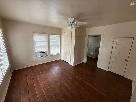 4th image of 2812 Angier Rd