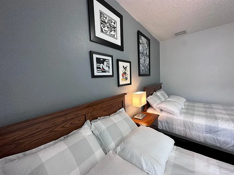 5368 Diplomat Ct #106 — Photo 28