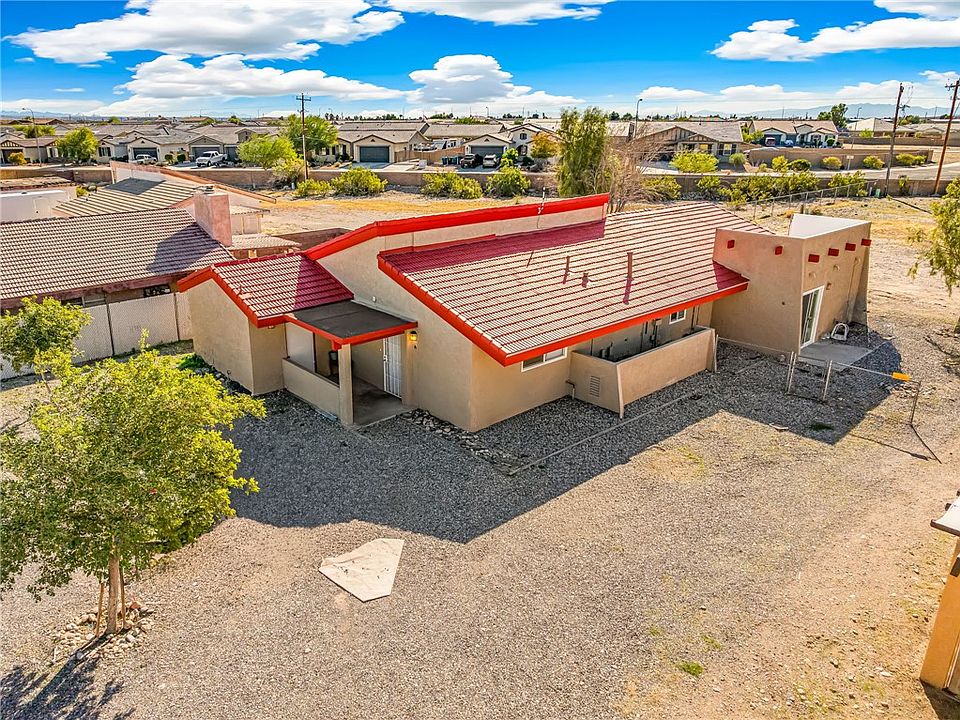 1st image of 362 Riverfront Drive