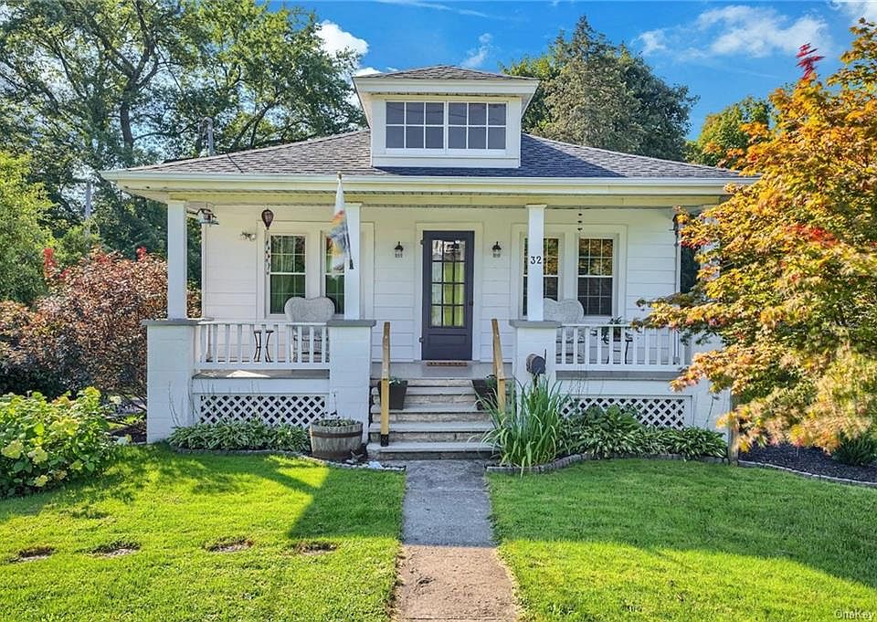32 Overocker Road, Poughkeepsie, NY 12603 Zillow