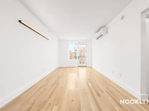 45 Lenox Road image 4 of 14