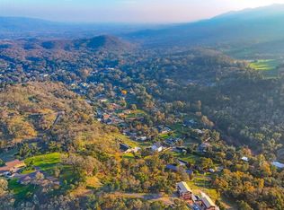 13370 Saddle Rd, Glen Ellen, CA 95442