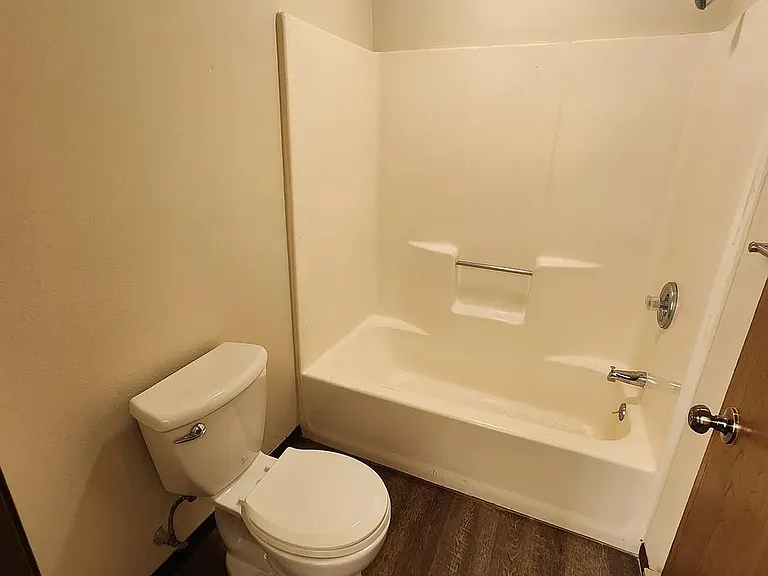 1117 Imperial Cir — Photo 22
