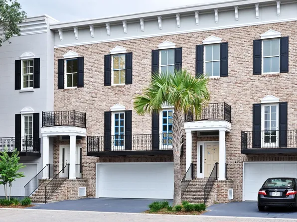 6 Paddington Cir, Savannah, GA 31410