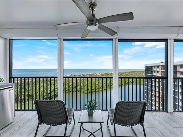 11 Bluebill AVE #1105, NAPLES, FL 34108