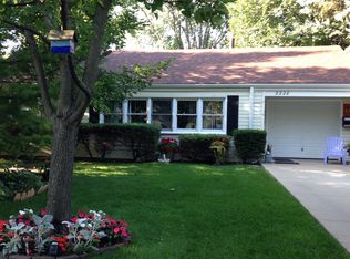 2228 Oak Ave, Northbrook, IL