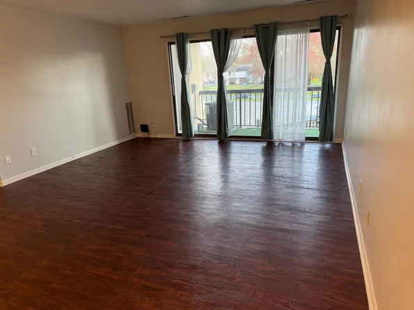10108 Campus Way S APT 204, Upper Marlboro, MD 20774