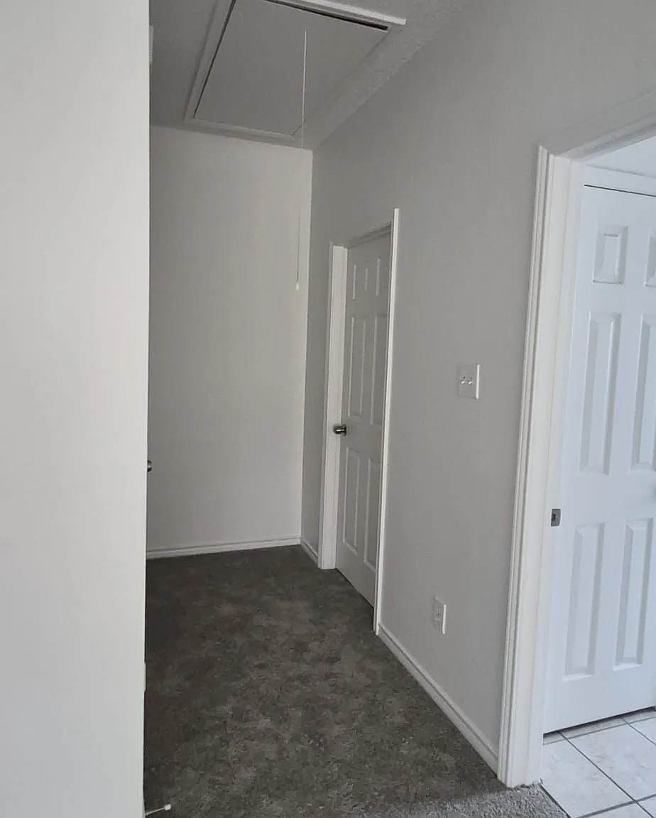 5 bed, 3028 sqft, $3,750 — Photo 4