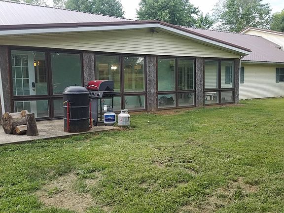 3rd image of 631 NW 1225 St