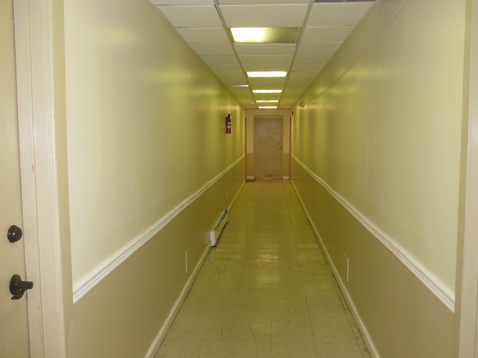 2nd image of 400 Olive St APT A1