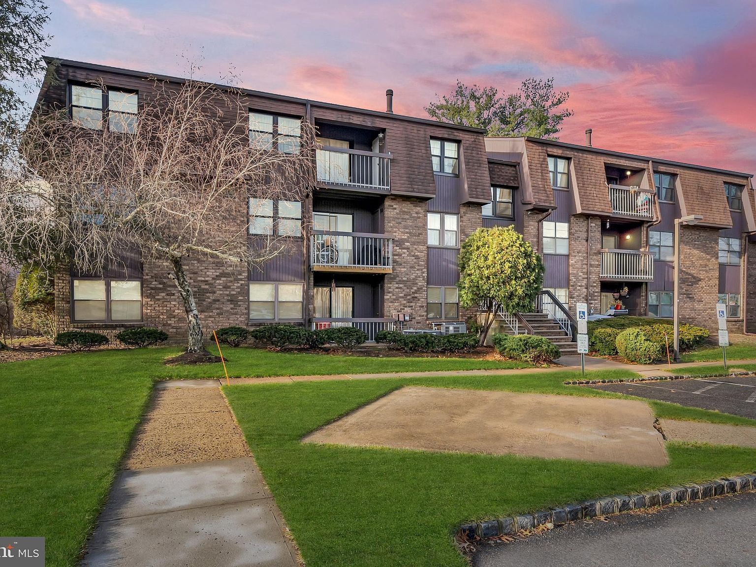 1714 Country Mill Dr, Cranbury, NJ 08512 Zillow