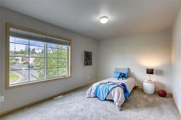 21242 Brevik Pl NW — Photo 8