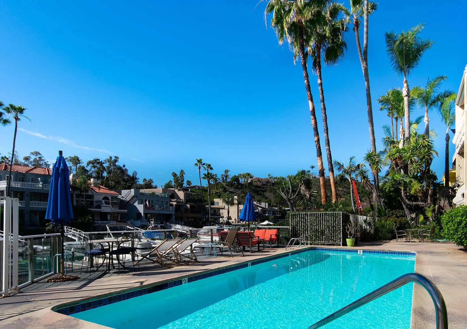 2 Bedroom, 2 Bath Bristol Cove Condo — Photo 4