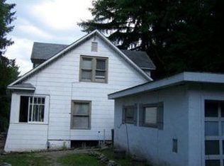 35 Powderhouse Rd, Corning, NY 14830