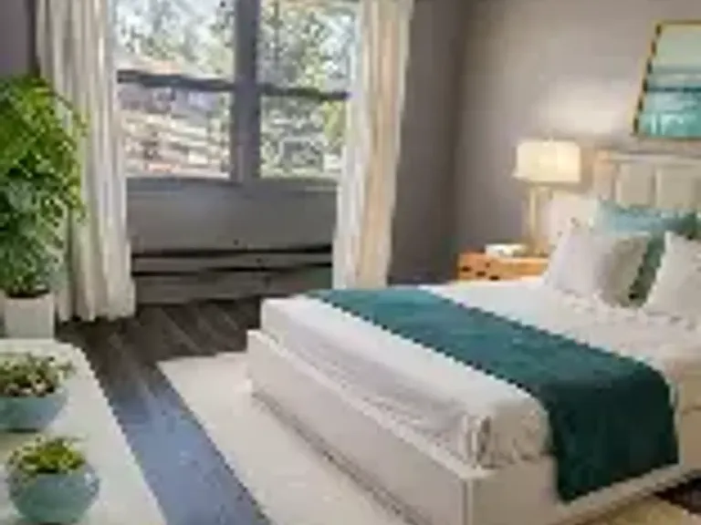 The Lee Apartments — Photo 2