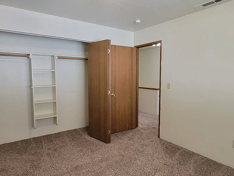 1232 Burton Ct — Photo 13