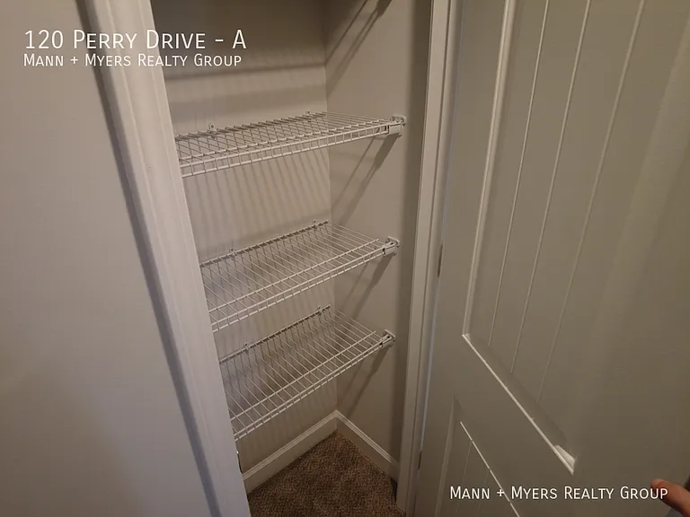 120 Perry Dr #A — Photo 25