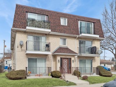6534 W Montrose Ave APT 3W, Harwood Heights, IL, 60706