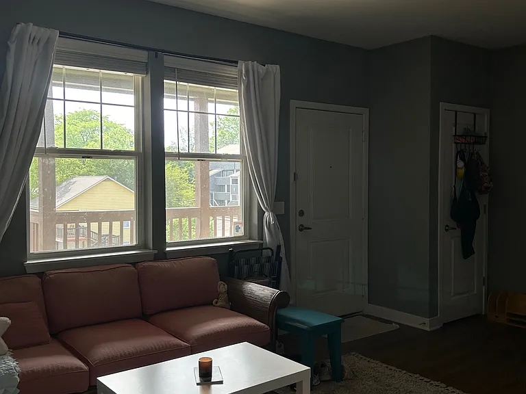 935 Michigan Street — Photo 12
