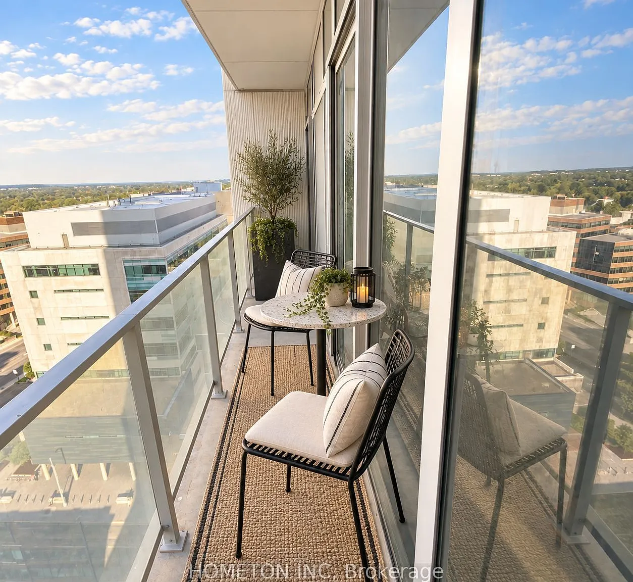 2 bed, $1,790 — Photo 4